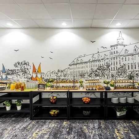 Mercure Centrum Ξενοδοχείο 4*