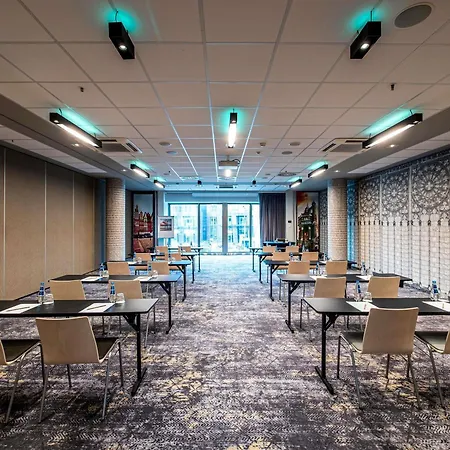 Mercure Centrum Hotel 4*