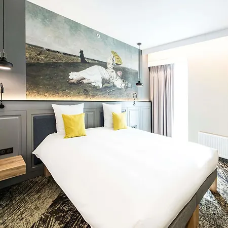 Mercure Centrum Hotel 4*