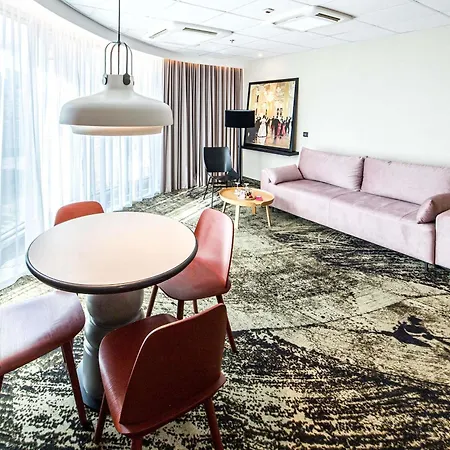 Ξενοδοχείο Mercure Centrum 4*