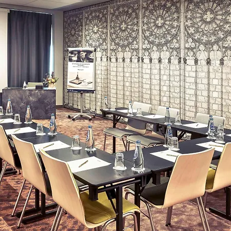 メルキュール セントラム ホテル