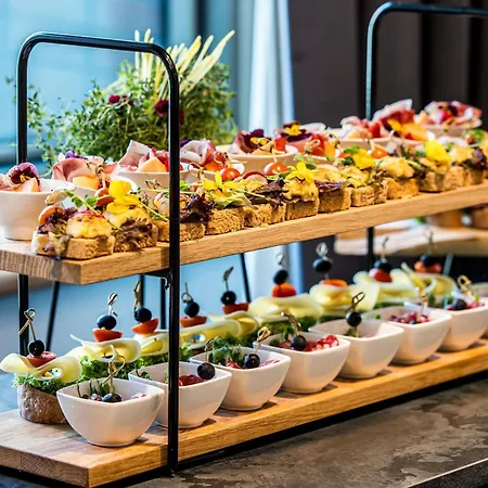 Готель Mercure Centrum 4*
