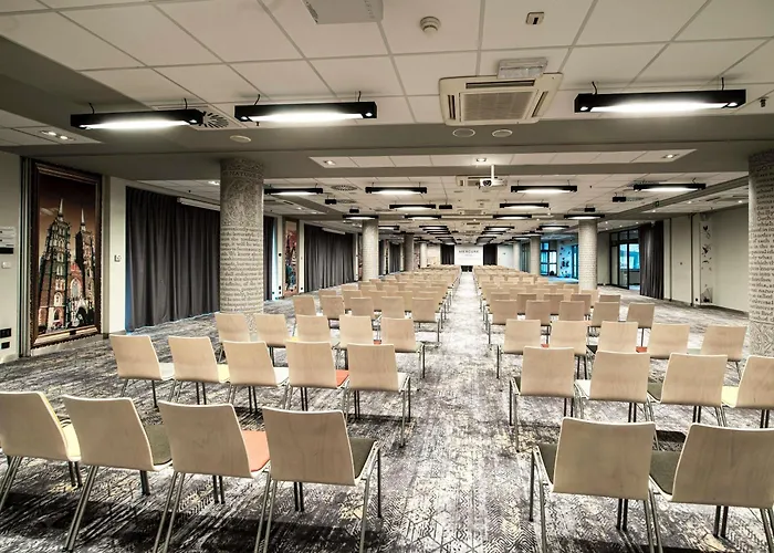 Mercure Centrum Hotel